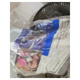 New 3M Half Facepiece Respirator Model 6100/07024, Small Size
