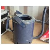 Swing-Away 5 Quart Oil Pouring Can