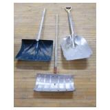 3 Shovels