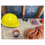 Black & Decker, Household & Garden Supplies Mixed Lot - content quantities unverified