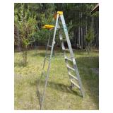 Keller 8 Ft Aluminum Type II Step Ladder 225 Lb