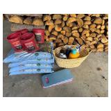 Garden Soil & Cleaning Supplies Mixed Lot - content quantities unverified