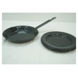 Enamelware Plates 4ct and Frying Pan