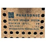 Vintage Wood Panasonic Re-7070 Speakers 8 1/2" x  9" x !2"
