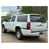 2007 CHEVROLET SUBURBAN LT *4x4 | No Accidents Reported* (NO RESERVE)