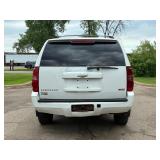 2007 CHEVROLET SUBURBAN LT *4x4 | No Accidents Reported* (NO RESERVE)