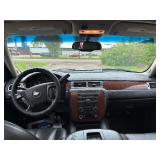 2007 CHEVROLET SUBURBAN LT *4x4 | No Accidents Reported* (NO RESERVE)