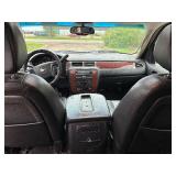 2007 CHEVROLET SUBURBAN LT *4x4 | No Accidents Reported* (NO RESERVE)