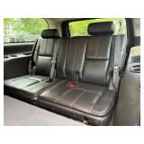 2007 CHEVROLET SUBURBAN LT *4x4 | No Accidents Reported* (NO RESERVE)