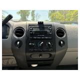 2005 FORD F-150 XL *4x4 | 2 Owner | 130k Miles* (NO RESERVE)