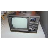 Deluxe Portable 5" B&W TV