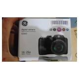 GE Digital Camera X2600