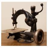Antique WILLCOX & GIBBS Small Sized Sewing Machine