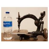 Antique WILLCOX & GIBBS Small Sized Sewing Machine