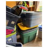 LARGE Lot of Approx 30+ Rubbermaid Totes w/Lids