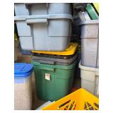 LARGE Lot of Approx 30+ Rubbermaid Totes w/Lids