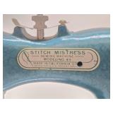 Wonderful Collection of Vintage & Antique Toy Sewing Machines #3