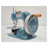 Wonderful Collection of Vintage & Antique Toy Sewing Machines #3