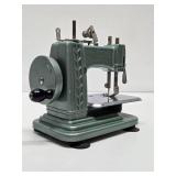 Wonderful Collection of Vintage & Antique Toy Sewing Machines #19