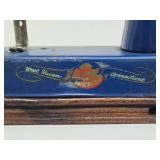 Wonderful Collection of Vintage & Antique Toy Sewing Machines #20