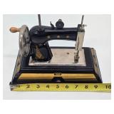 Wonderful Collection of Vintage & Antique Toy Sewing Machines #25