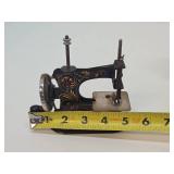 Wonderful Collection of Vintage & Antique Toy Sewing Machines #27