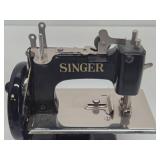 Wonderful Collection of Vintage & Antique Toy Sewing Machines #40