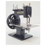 Wonderful Collection of Vintage & Antique Toy Sewing Machines #42