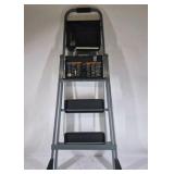 Folding 3-Step Ladder with Tool Tray