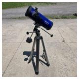 Tasco Galaxsee Reflector Telescope with Tripod Stand