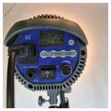 Impact VC-500LR 500Ws Digital Monolight Photography Flash with Stand