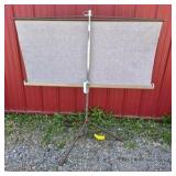 Da-Lite Silver Pacer Projection Screen with Tripod Stand