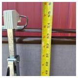 Da-Lite Silver Pacer Projection Screen with Tripod Stand