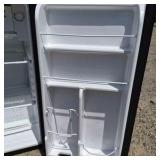 Black Compact Mini Refrigerator Dorm Fridge