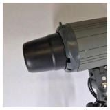 Impact VC-500LR 500Ws Digital Monolight Photography Flash with Stand