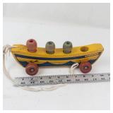 Vintage Holgate Wooden Pull Toy Boat With 4 Peg Sailors