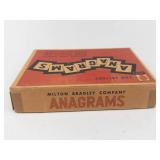 Vintage Milton Bradley Anagrams 4305 Board Game Set