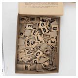 Vintage Milton Bradley Anagrams 4305 Board Game Set