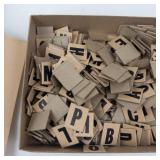 Vintage Milton Bradley Anagrams 4305 Board Game Set