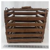 Antique Wooden Egg Crate With Hinged Lid & Handle
