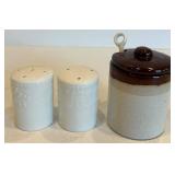 Japanese Ceramic Teapots, Canisters & Shakers Mixed Lot