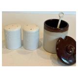 Japanese Ceramic Teapots, Canisters & Shakers Mixed Lot