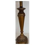 Quoizel Table Lamp With Shade