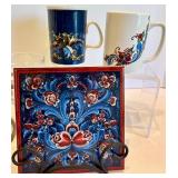 Scandinavian Mixed Lot: Glass Pedestal Bowl Stand, Norway Mugs & Decorative Tile