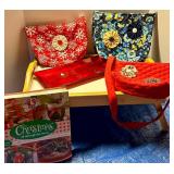 Gooseberry Patch Christmas Book & Quilted Tote Bags Mixed Lot