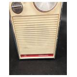 Coronado Ac-dc Solid State Portable Radio