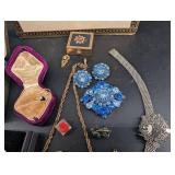 Mixed Lot Vintage Costume Jewelry With Cazadores Box