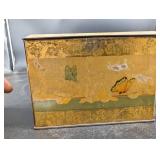 Artistyle Chocolate Company Butterfly Tin With Assorted Buttons