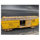 Vintage American Flyer & Pacific Fruit Express Freight Cars Mixed Lot