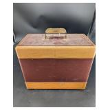 Vintage Singer 99K Sewing Machine With Case & Accessories